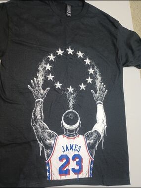 LeBron James 23 Philadelphia 76ers T Shirt Size M Gildan